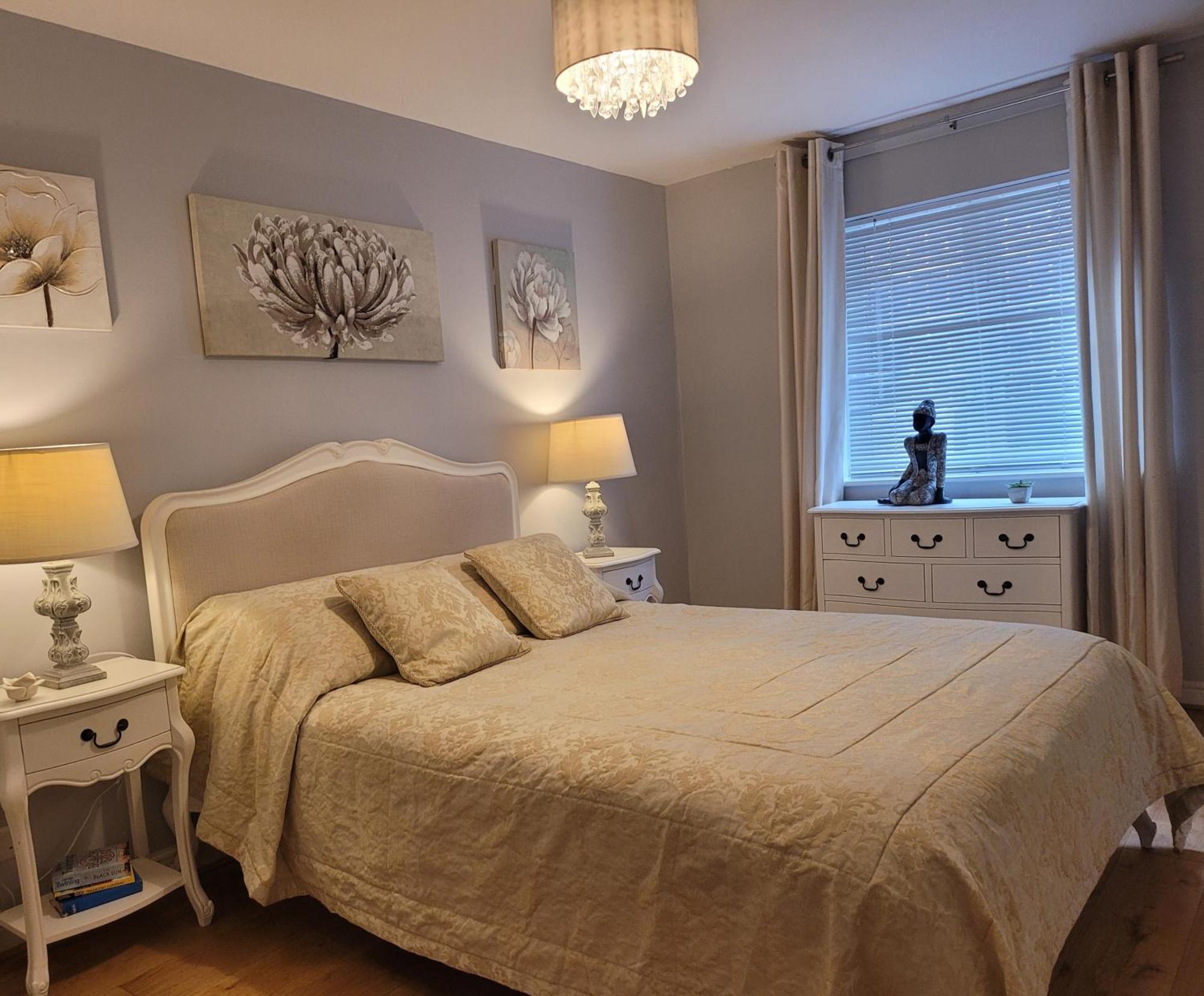 Appartamento Three Bedroom By Beautiful Park Londra
