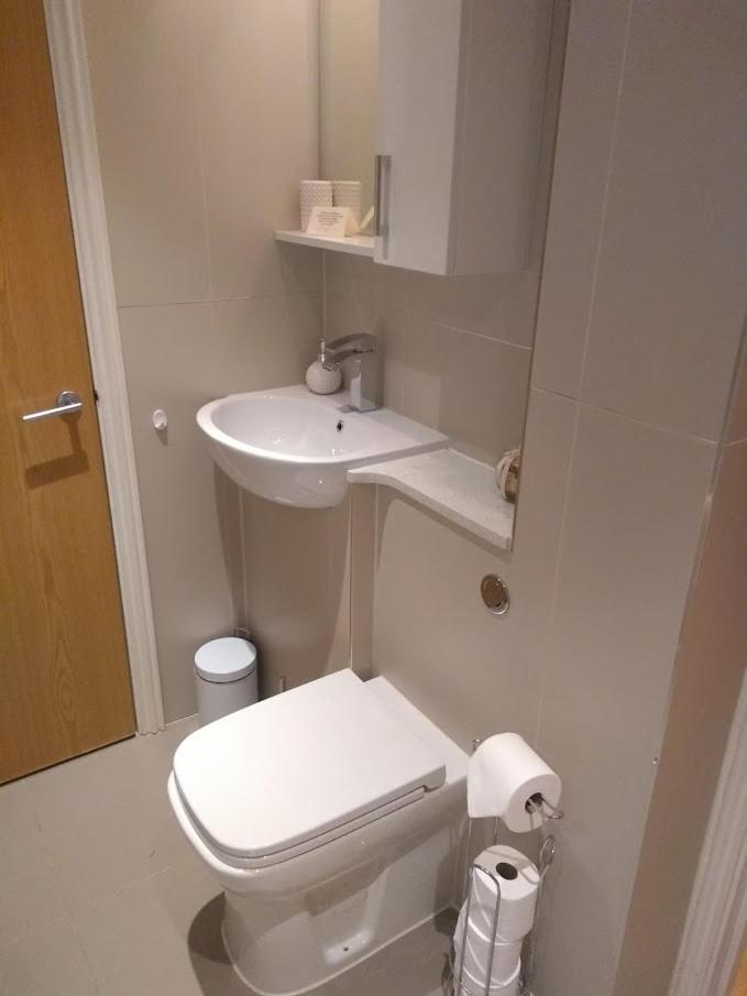 Three Bedroom By Beautiful Park Londra