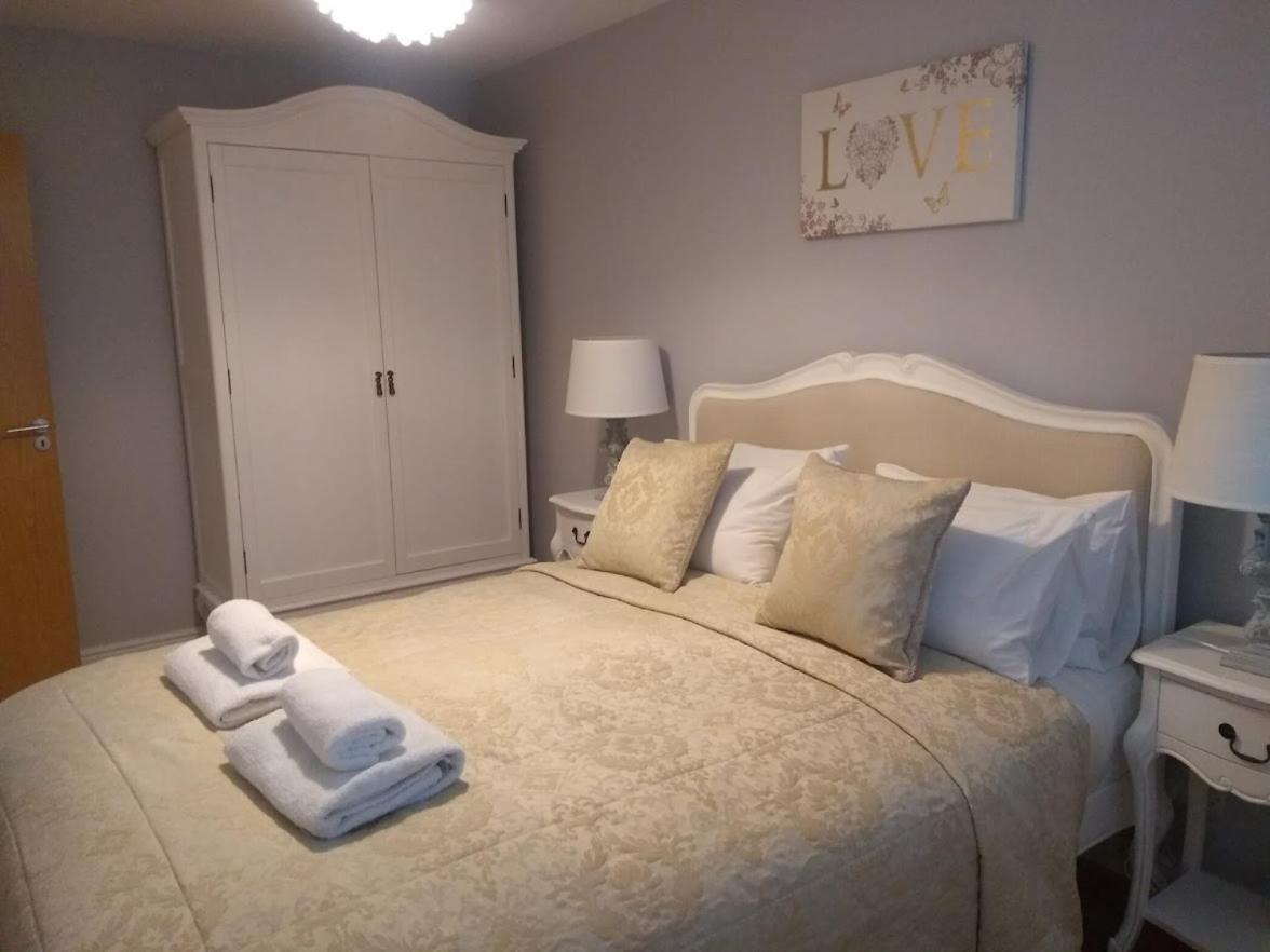 Three Bedroom By Beautiful Park Appartamento