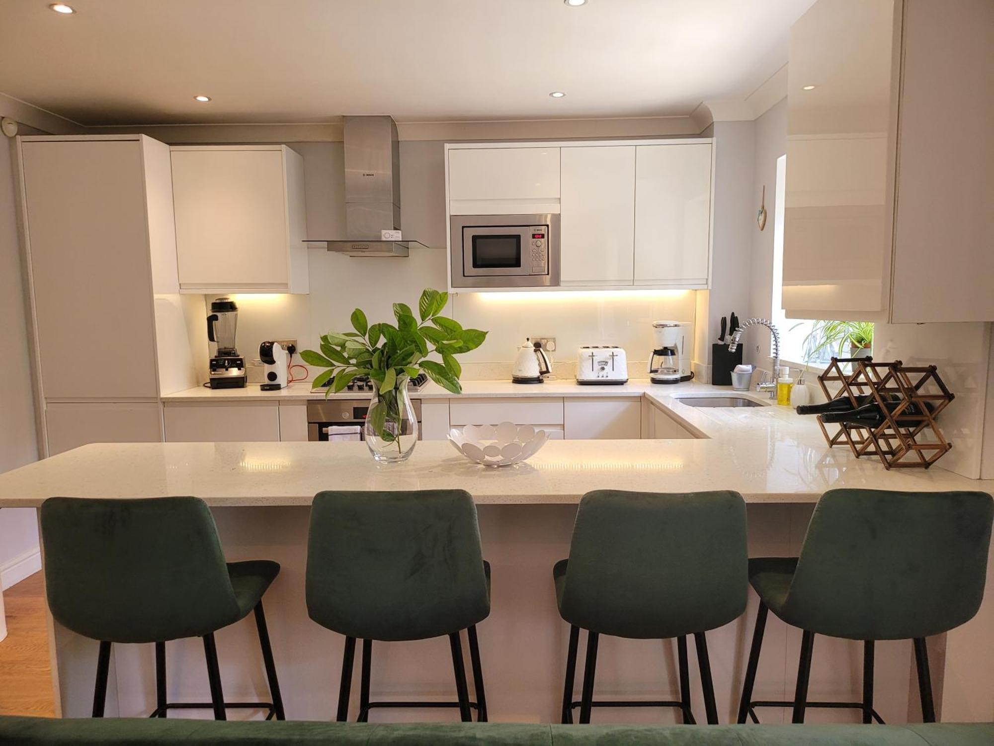 Appartamento Three Bedroom By Beautiful Park Londra